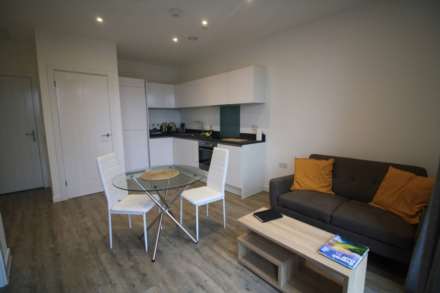 300 Kings Road, Reading, Image 4