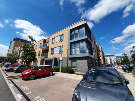 2 Bedroom Apartment, Nightingale House, Drake Way, Kennet Island