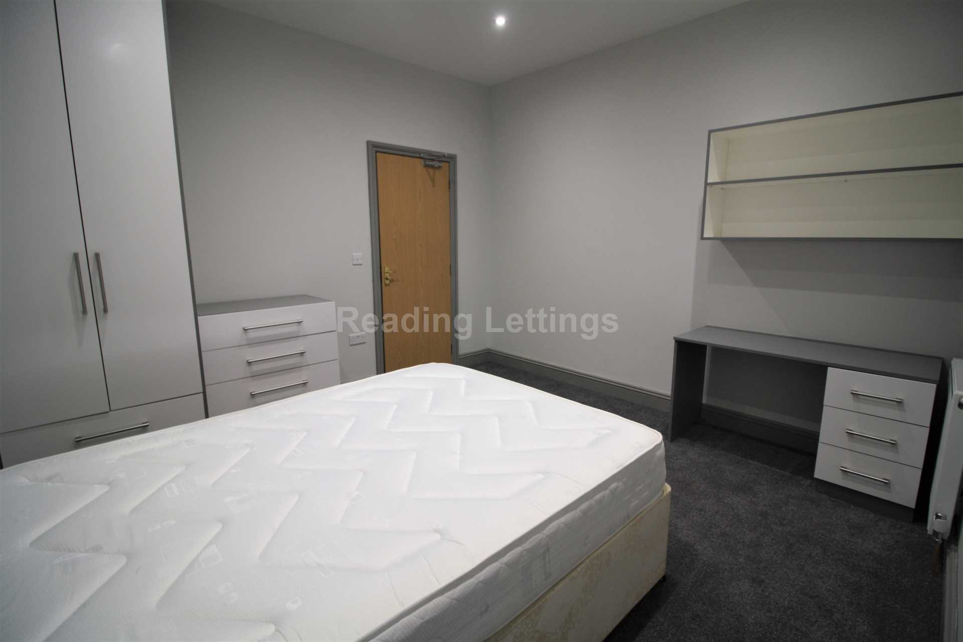 Erleigh Road, Reading, Image 3
