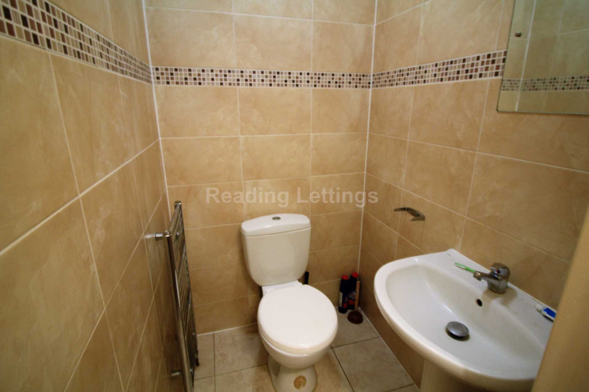 Donnington Gardens, Reading, Image 7