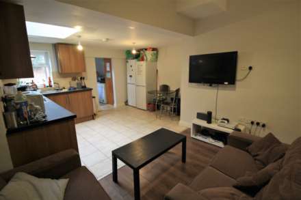 Property For Rent Donnington Gardens, Reading