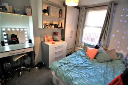 Cardigan Road, Reading, Image 2