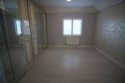 Martinet Road, Woodley, Image 4