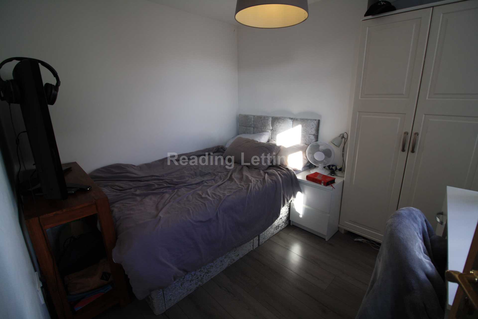 Palmer Park Avenue, Reading, Image 8