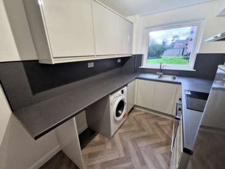 Josephine Court, Reading, Image 7