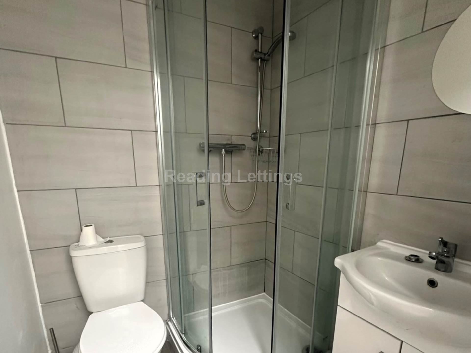 Crescent Road, Reading, Image 11