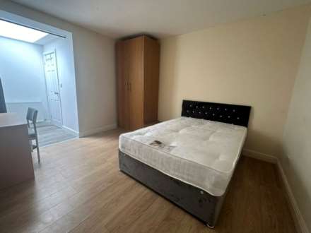 Crescent Road, Reading, Image 10