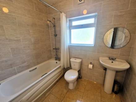 Crescent Road, Reading, Image 16