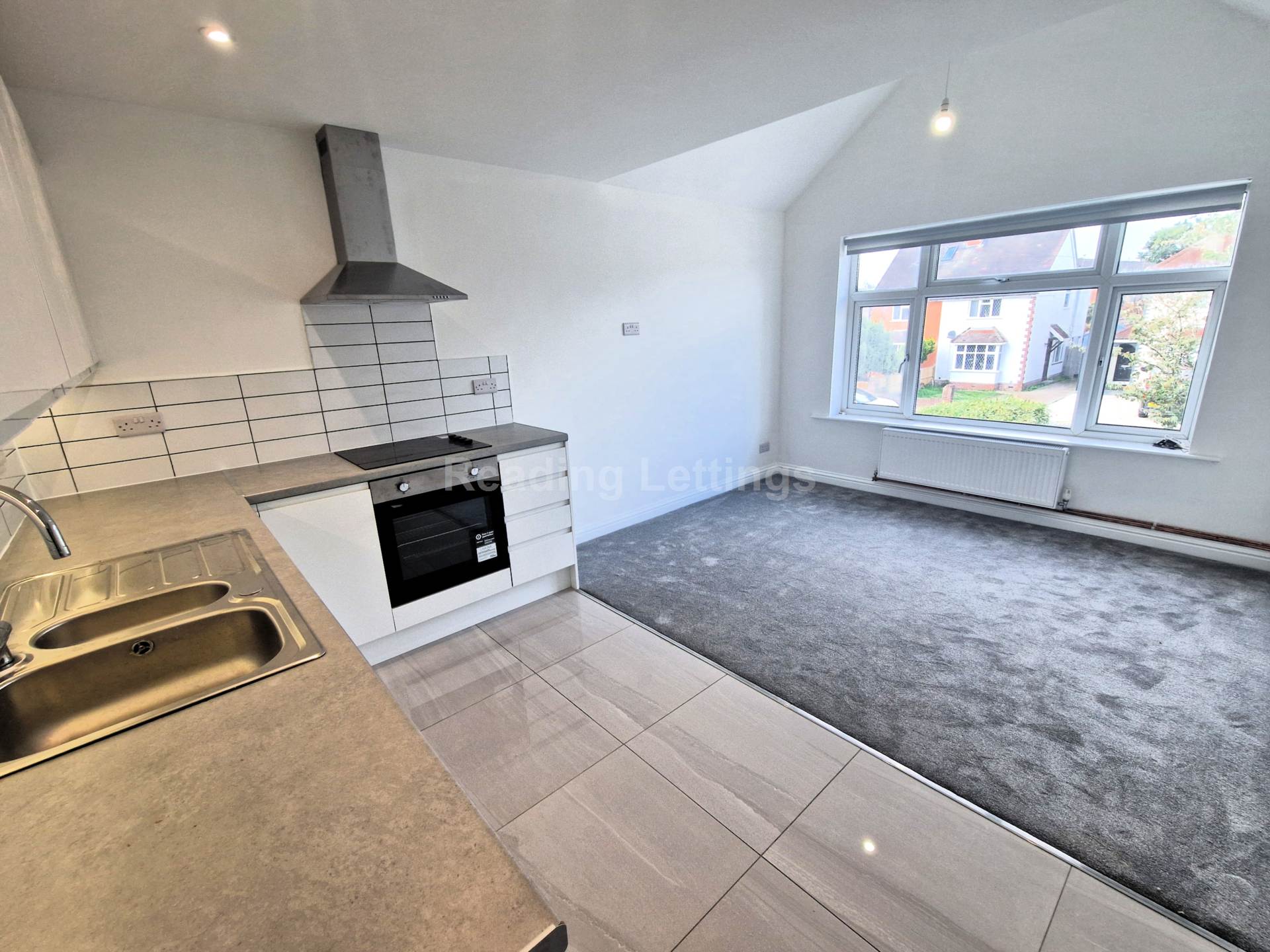 Hillside Road, Reading, Image 2