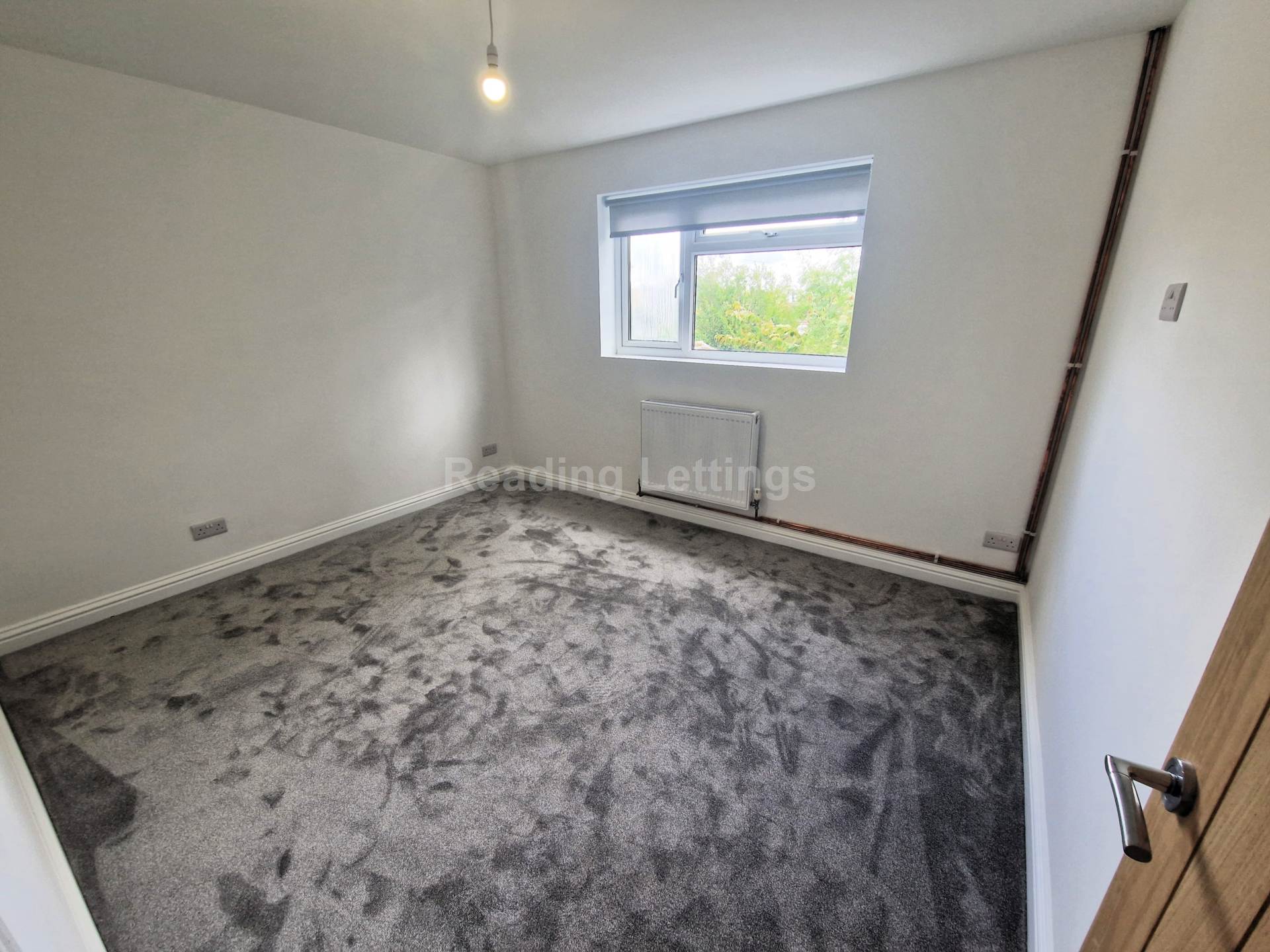 Hillside Road, Reading, Image 6