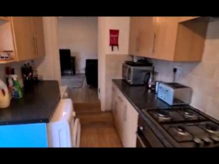 Star Road, Reading, Image 2