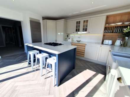 Meadow Road, Earley, Image 3