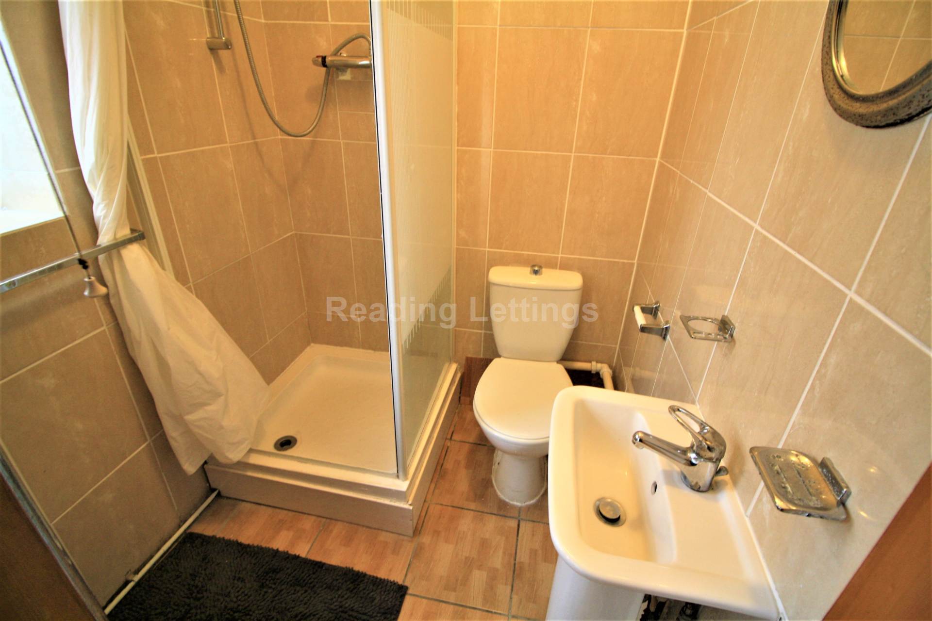 London Road, Reading, Image 12