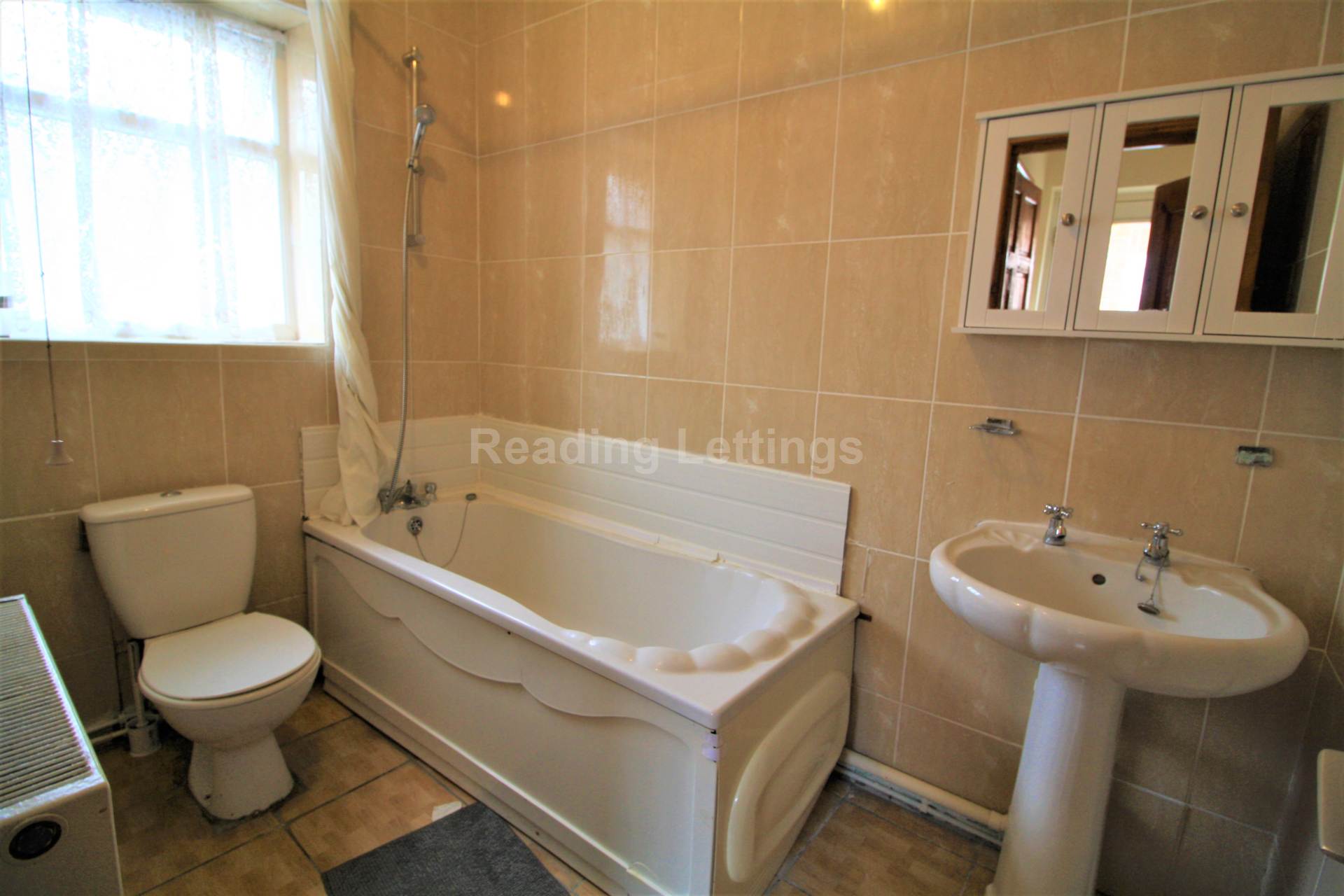 London Road, Reading, Image 13