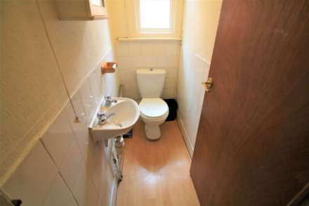 London Road, Reading, Image 11