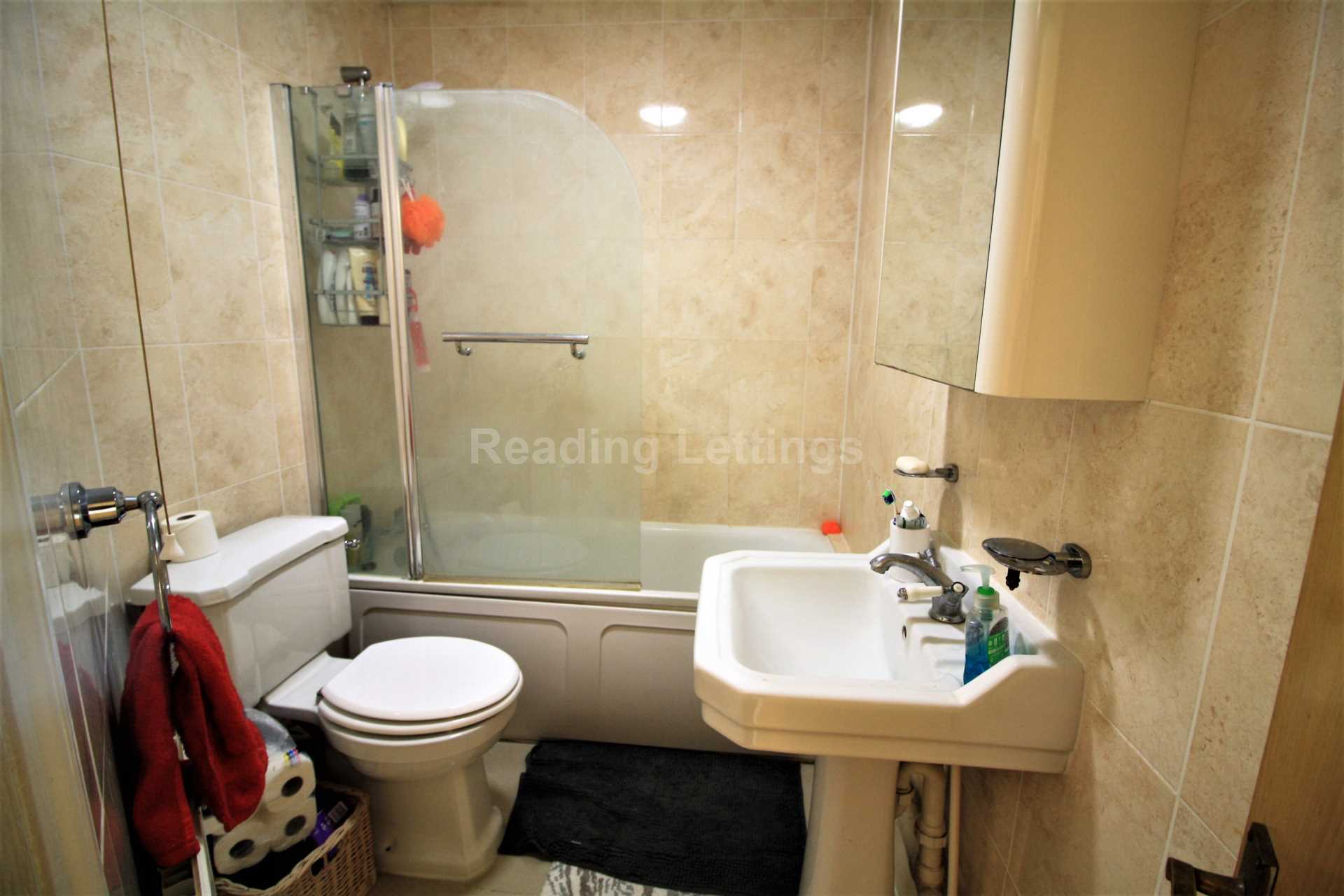 Erleigh Road - ALL BILLS INCLUDED, Image 8