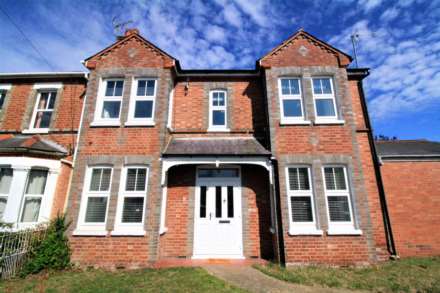 Holmes Road, Reading
