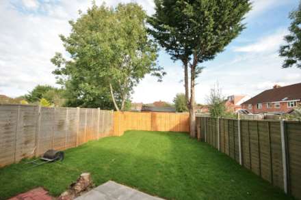 3 BEDROOM HOUSE- Dawlish Road, Reading, Image 16