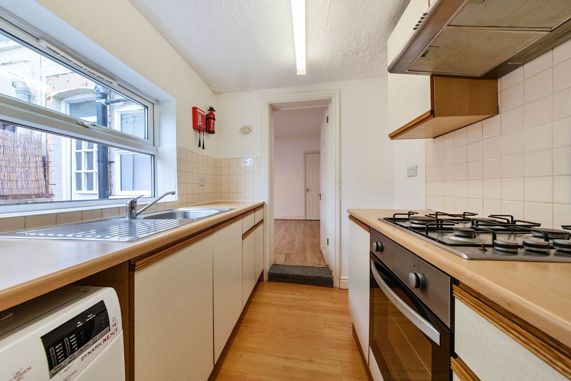 3 BEDROOM HOUSE- Sherwood Street, Reading, Image 18