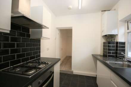 3 Bedroom Terrace, Prince Of Wales Avenue, Reading