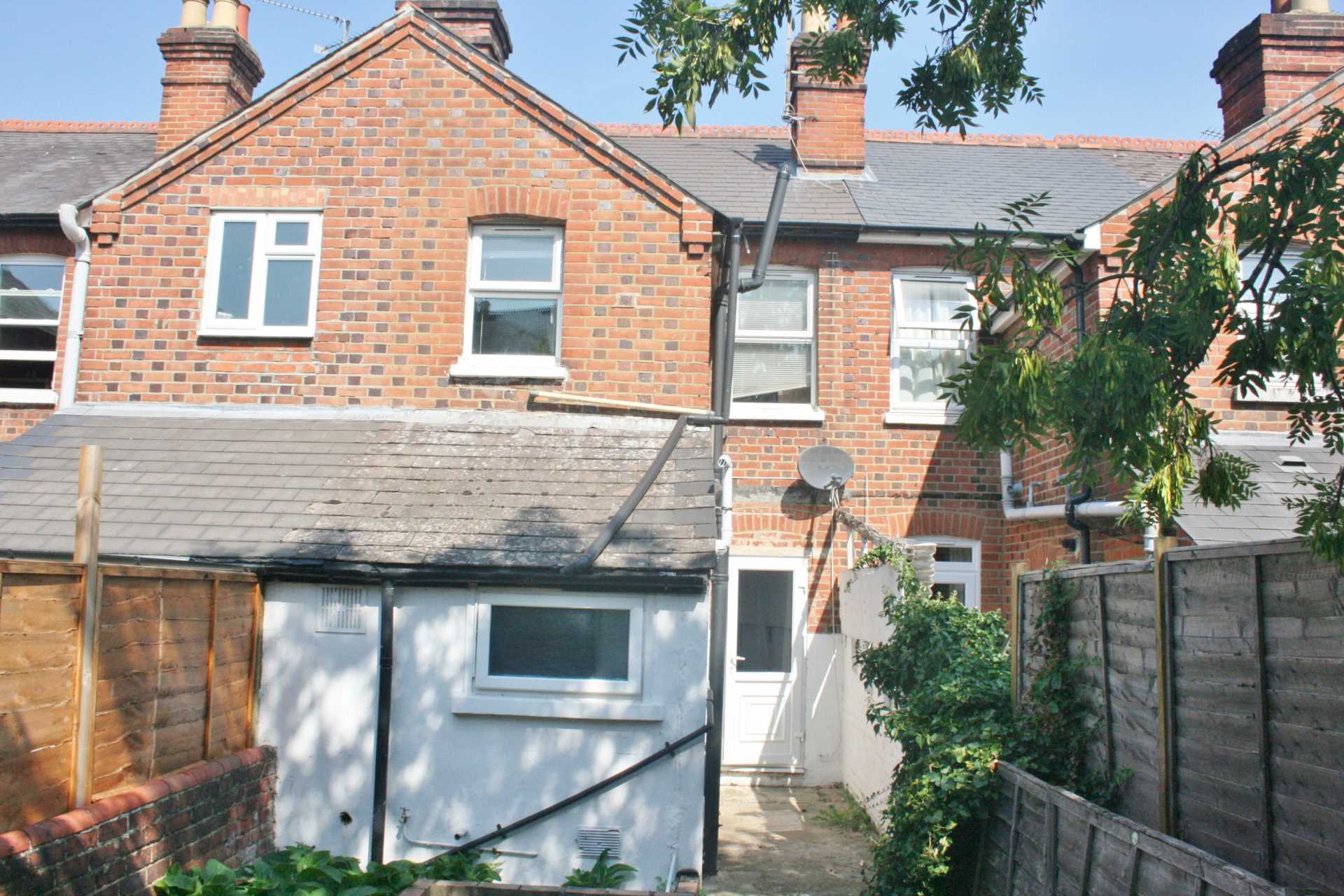 3 Bed- Filey Road, Reading, Image 11