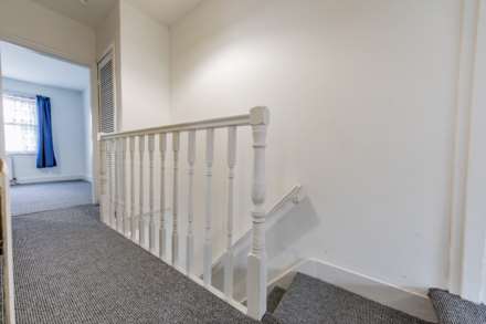 3 BEDROOM SPACIOUS PROPERTY - Water Road, Reading, Image 26