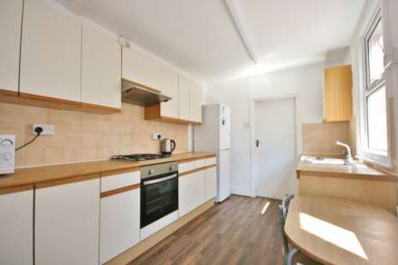 3/4 BEDROOM HOUSE- Manchester Road, Reading, Image 1