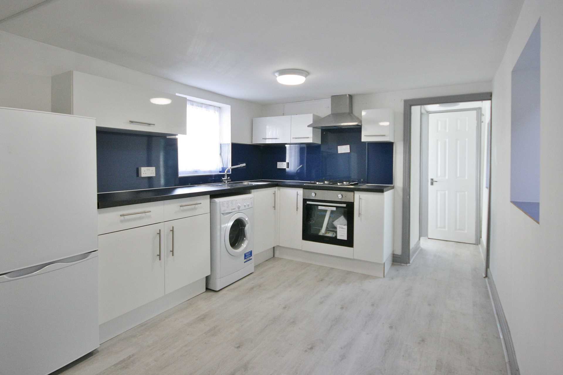 2 Bed Maisonette / Prospect Street, Reading, Image 1