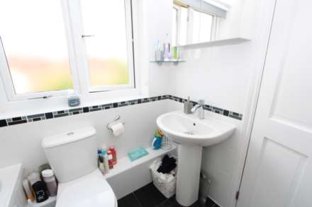 Rettendon Close, Rayleigh, Image 7