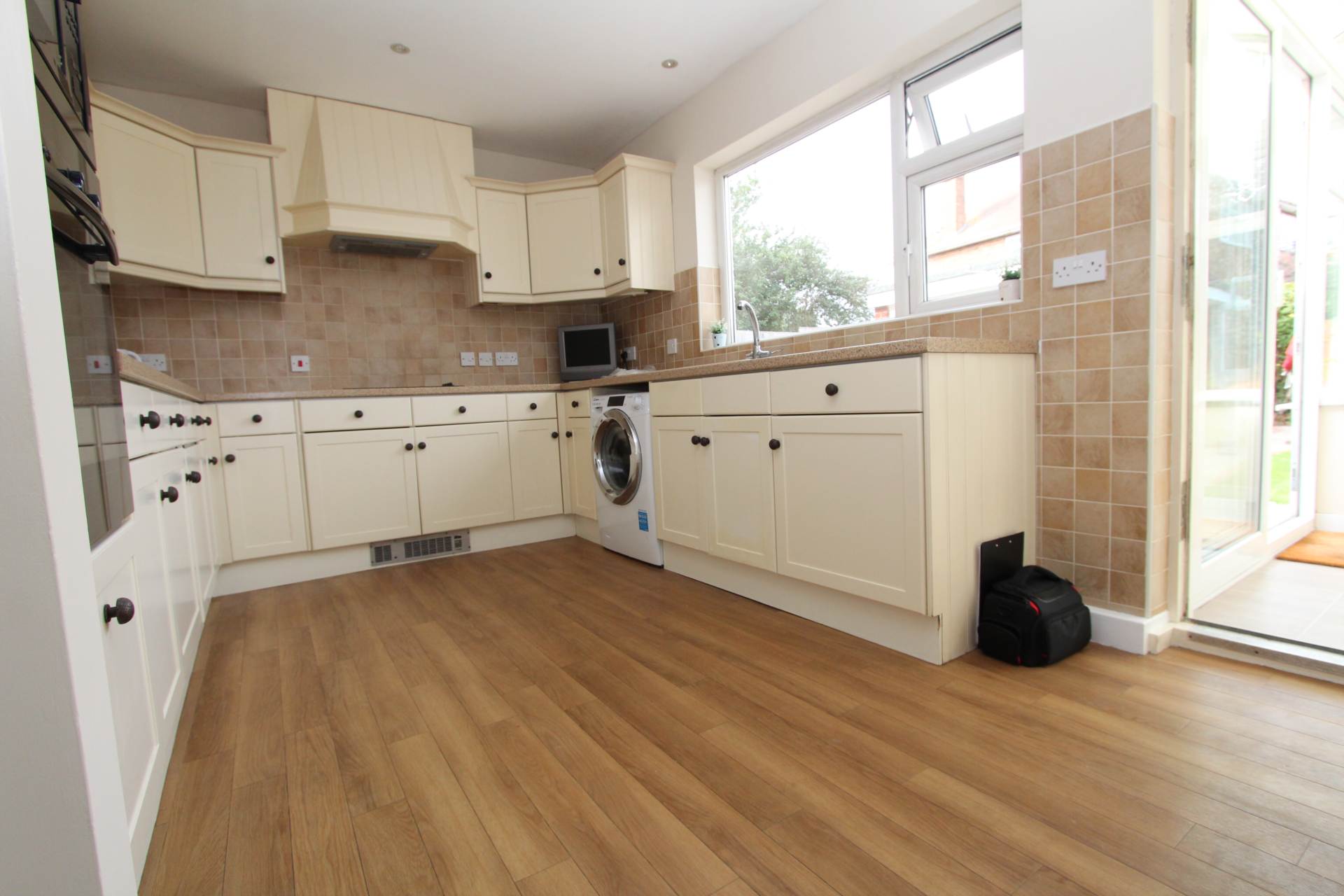 Common Approach, Benfleet, Image 5
