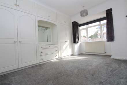Common Approach, Benfleet, Image 3