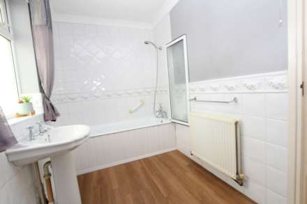 Common Approach, Benfleet, Image 7