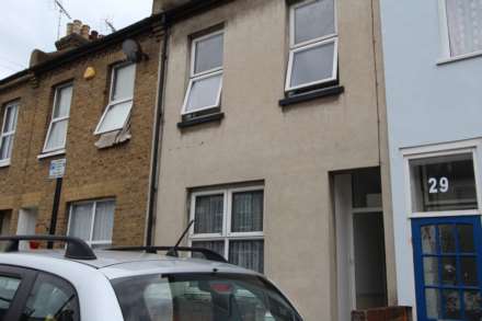 Property For Rent Colchester Road, Southend On Sea