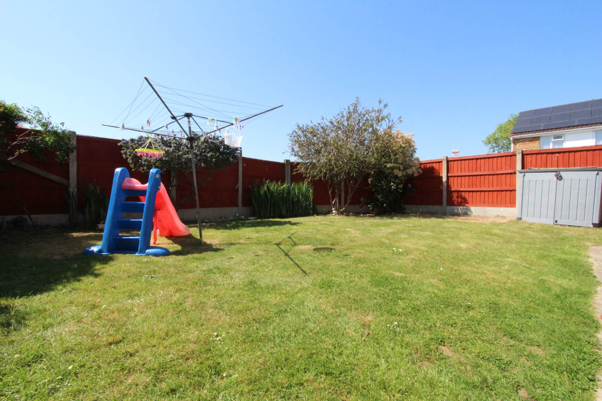 Pine Close Canvey Island, Image 8