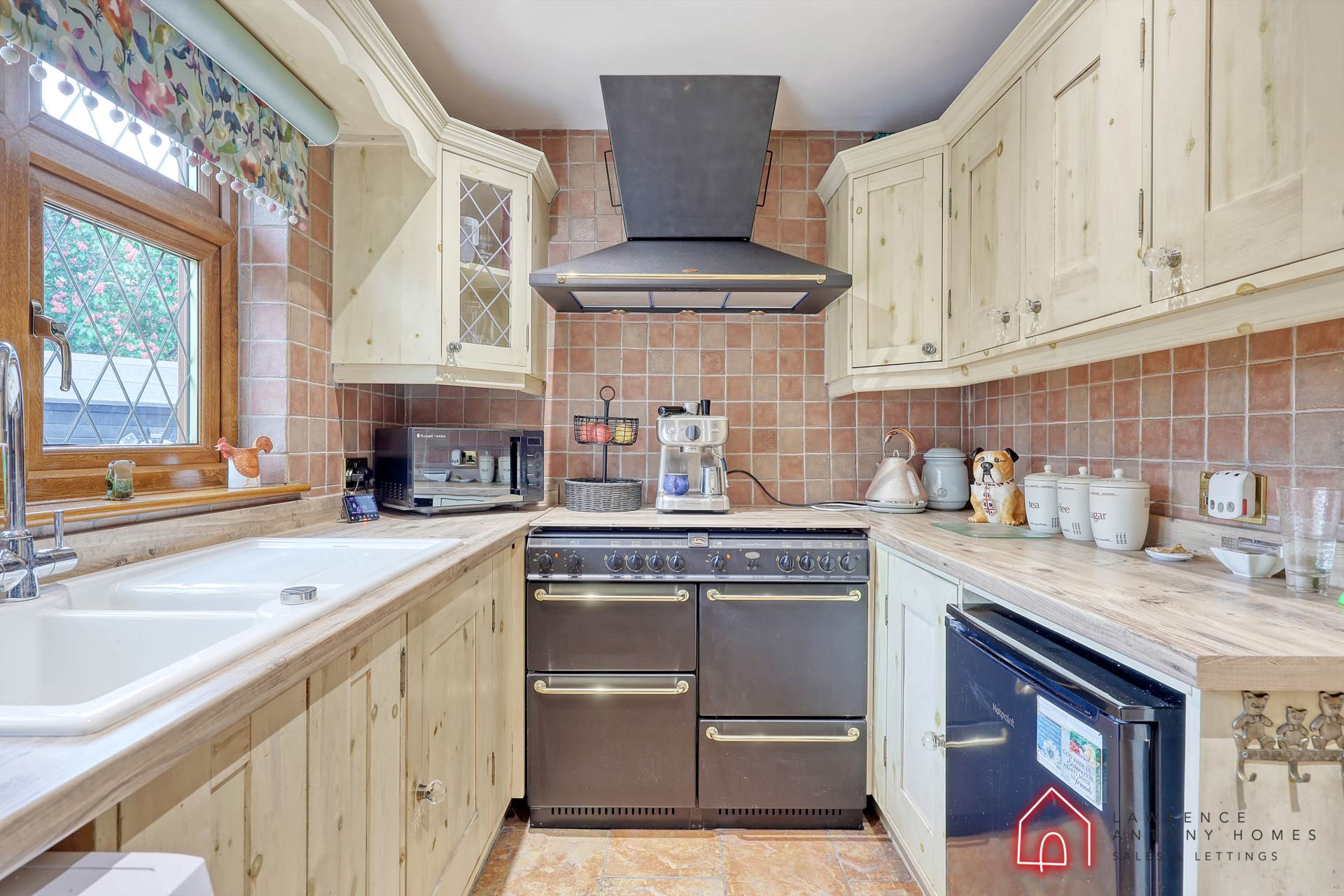 Wellington Road, Hullbridge, Image 7
