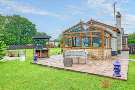 Wellington Road, Hullbridge, Image 13
