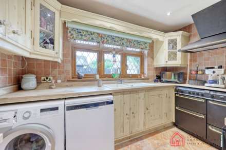 Wellington Road, Hullbridge, Image 6