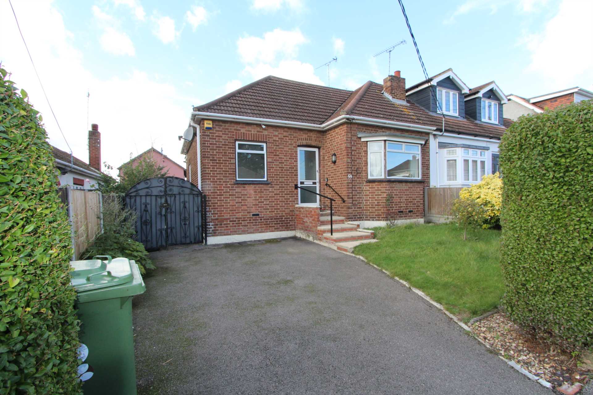 Brackendale Aveune, Pitsea, Basildon, Image 1