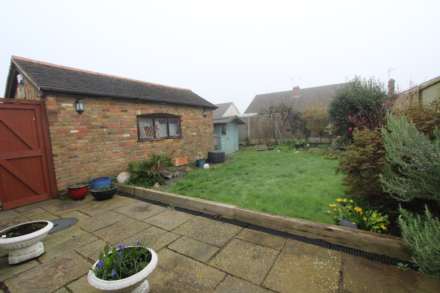 Sandown Road, Thundersley, Image 10