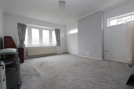 Sandown Road, Thundersley, Image 5