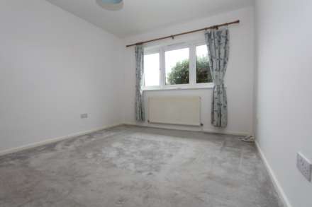 Sandown Road, Thundersley, Image 6