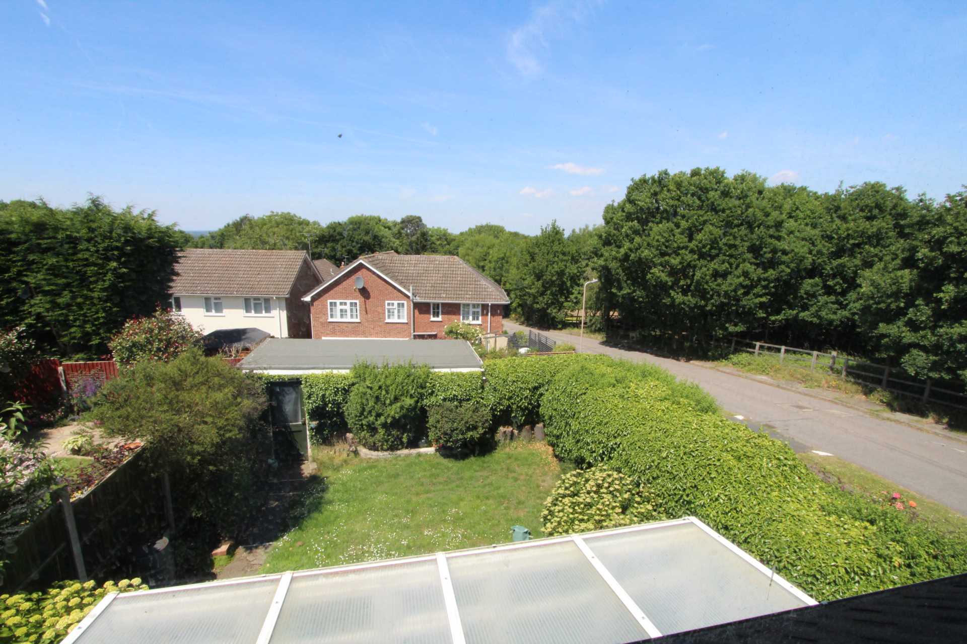 Langford Crescent, Thundersley, Image 12