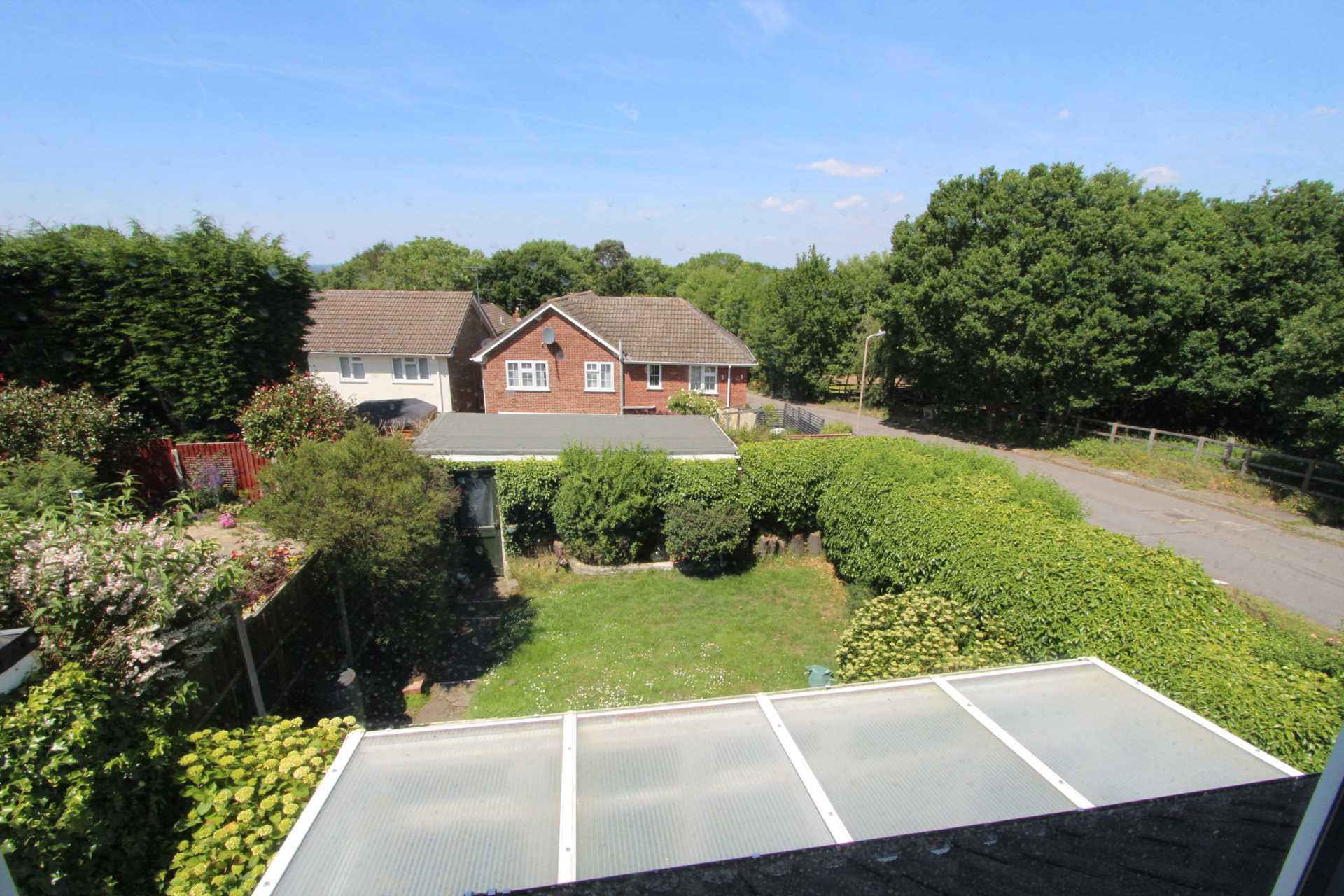 Langford Crescent, Thundersley, Image 2