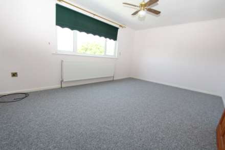 Langford Crescent, Thundersley, Image 8