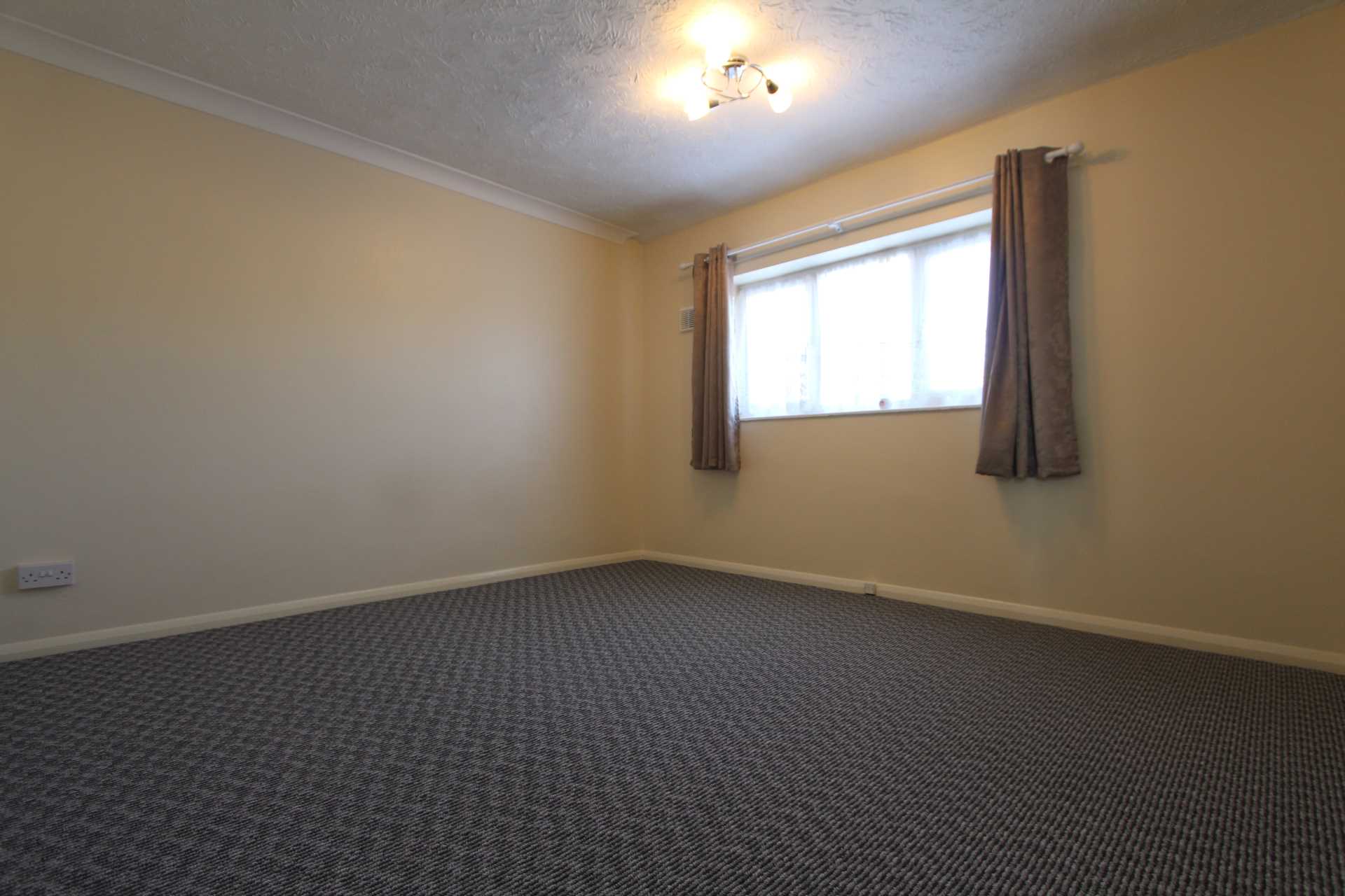Cross Green, Basildon, Image 5