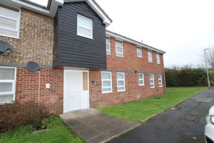 1 Bedroom Flat, Hazelwood, Benfleet