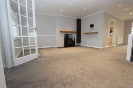 Chase Close, Benfleet, Image 4