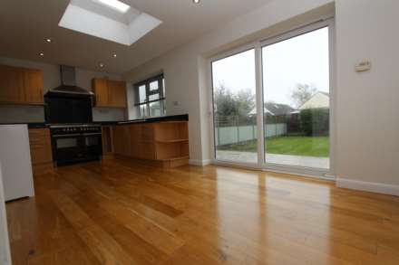 Chase Close, Benfleet, Image 8