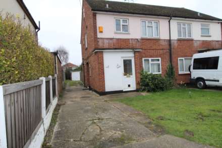 Clarence Road, Benfleet, Image 2