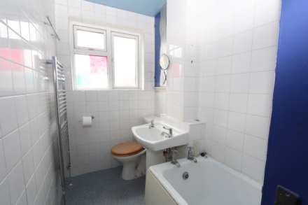 Clarence Road, Benfleet, Image 3
